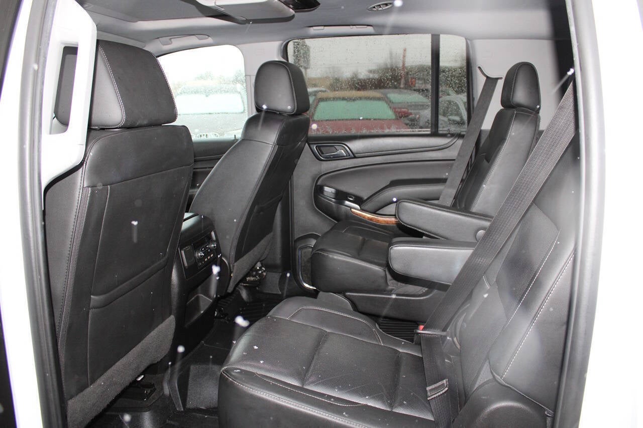 2018 Chevrolet Suburban Premier 4x4 4dr SUV