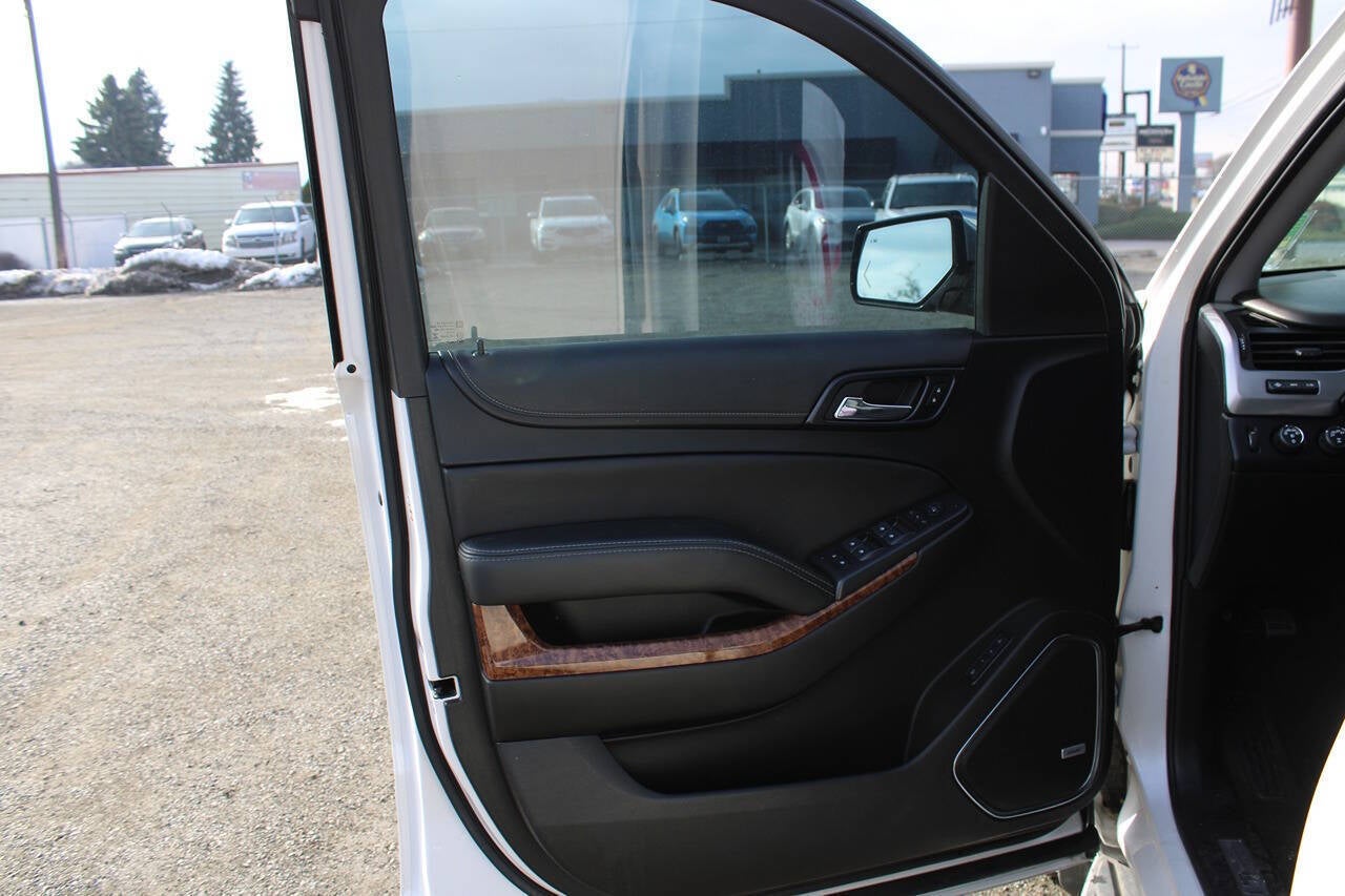 2018 Chevrolet Suburban Premier 4x4 4dr SUV