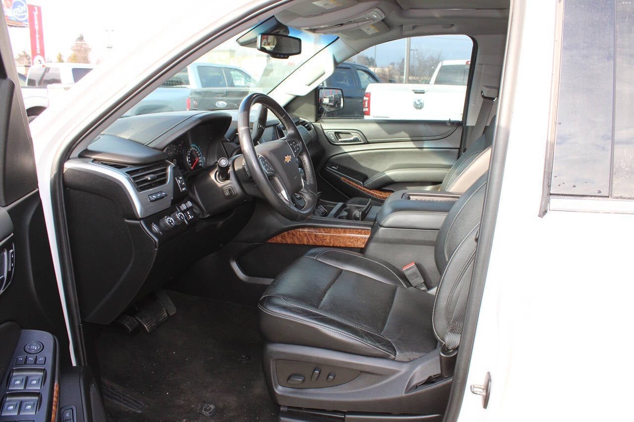 2018 Chevrolet Suburban Premier 4x4 4dr SUV