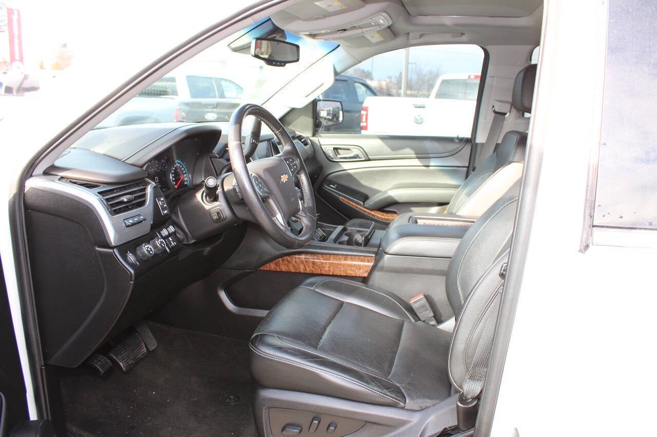 2018 Chevrolet Suburban Premier 4x4 4dr SUV