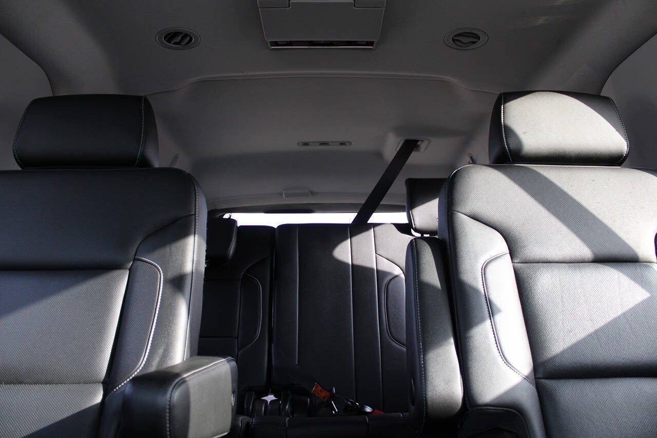 2018 Chevrolet Suburban Premier 4x4 4dr SUV