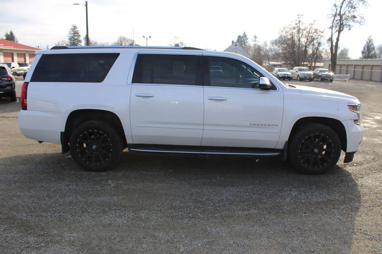 2018 Chevrolet Suburban Premier 4x4 4dr SUV