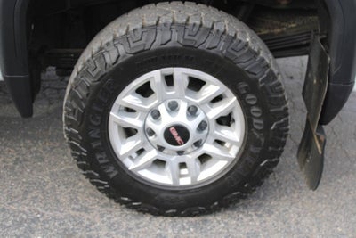 2022 GMC Sierra 2500HD SLE 4x4 4dr Crew Cab SB
