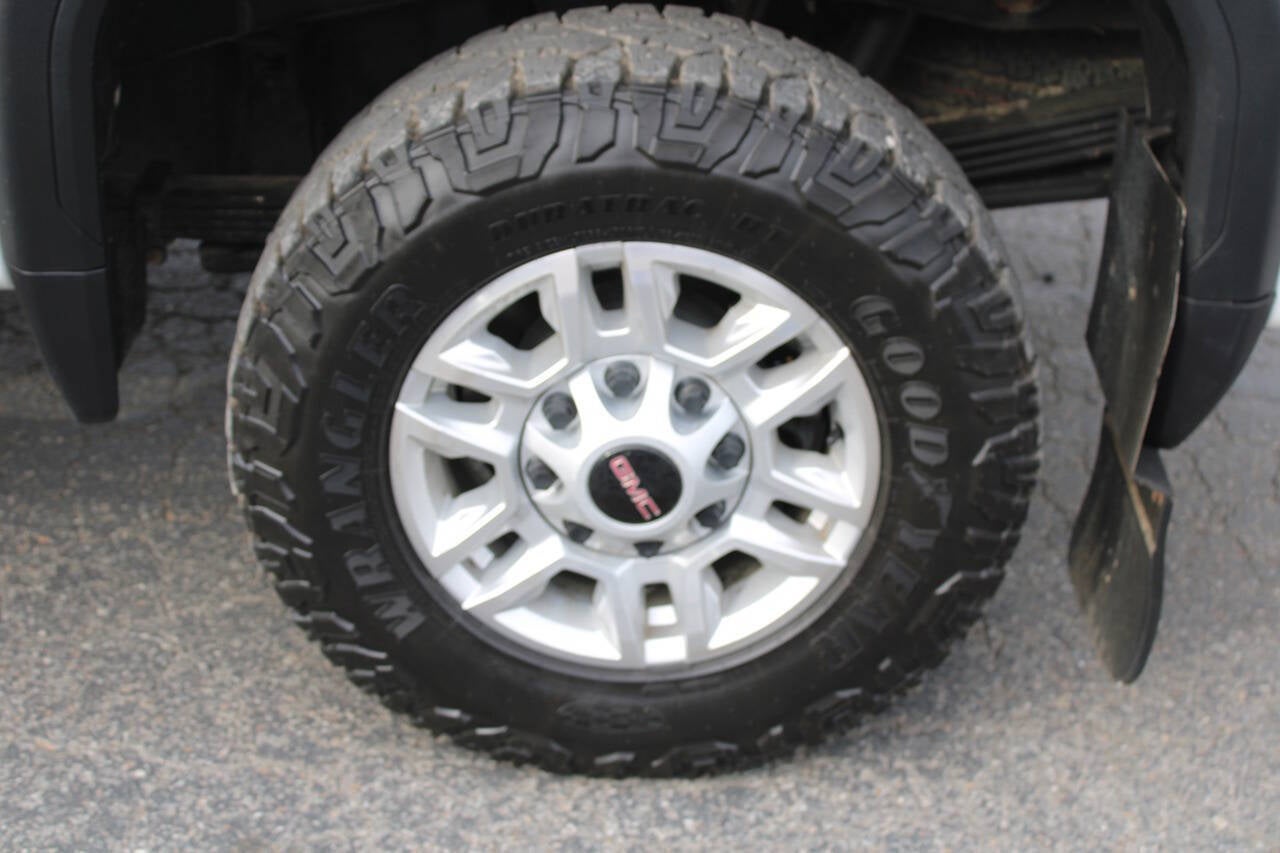 2022 GMC Sierra 2500HD SLE 4x4 4dr Crew Cab SB