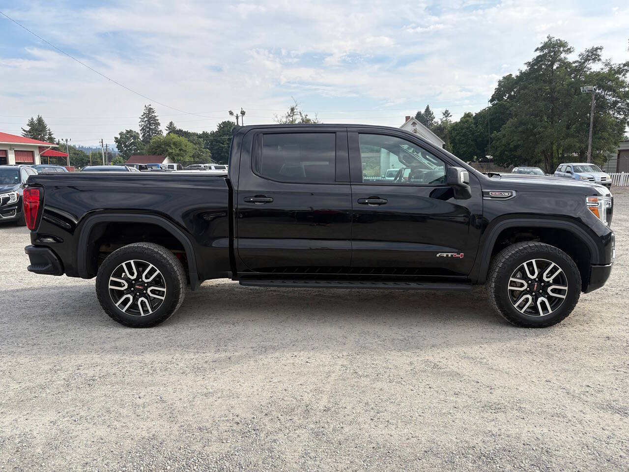2022 GMC Sierra 1500 Limited AT4 4x4 4dr Crew Cab 5.8 ft. SB