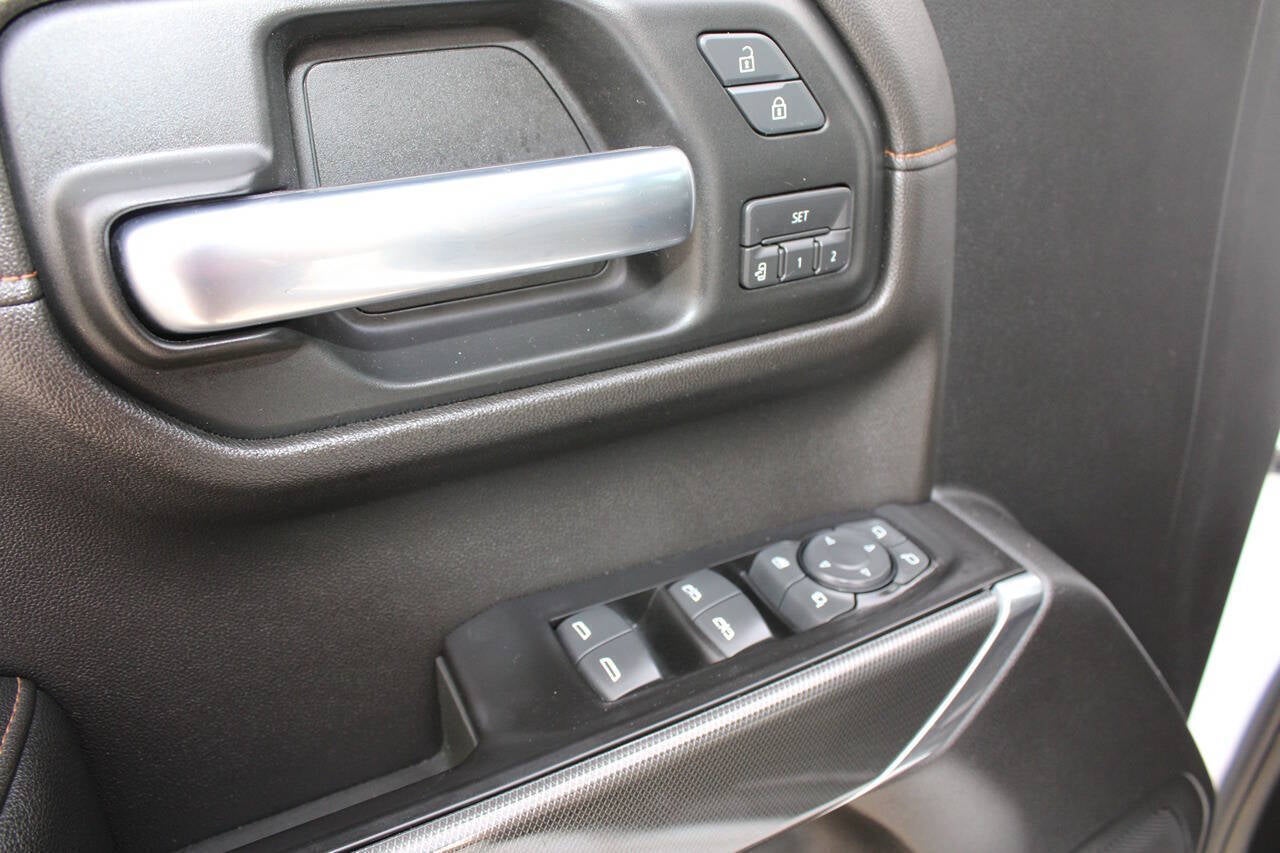 2019 GMC Sierra 1500 AT4 4x4 4dr Crew Cab 5.8 ft. SB