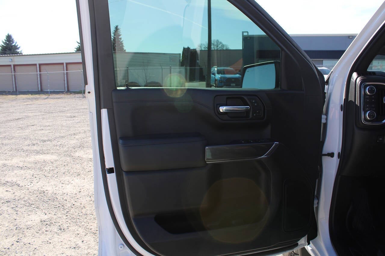 2019 GMC Sierra 1500 AT4 4x4 4dr Crew Cab 5.8 ft. SB