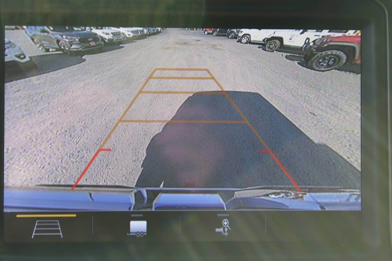 2019 GMC Sierra 1500 AT4 4x4 4dr Crew Cab 5.8 ft. SB