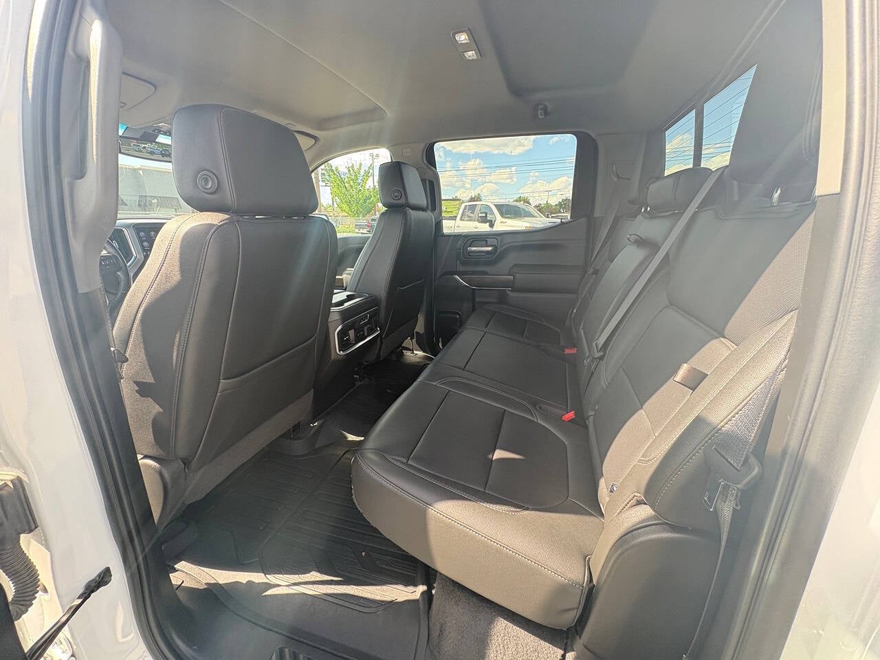 2021 GMC Sierra 1500 SLT 4x4 4dr Crew Cab 5.8 ft. SB