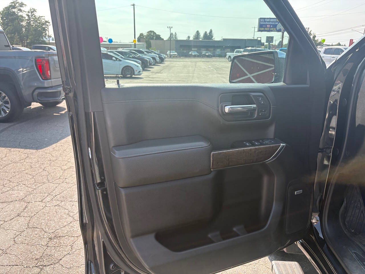 2019 GMC Sierra 1500 Denali 4x4 4dr Crew Cab 5.8 ft. SB