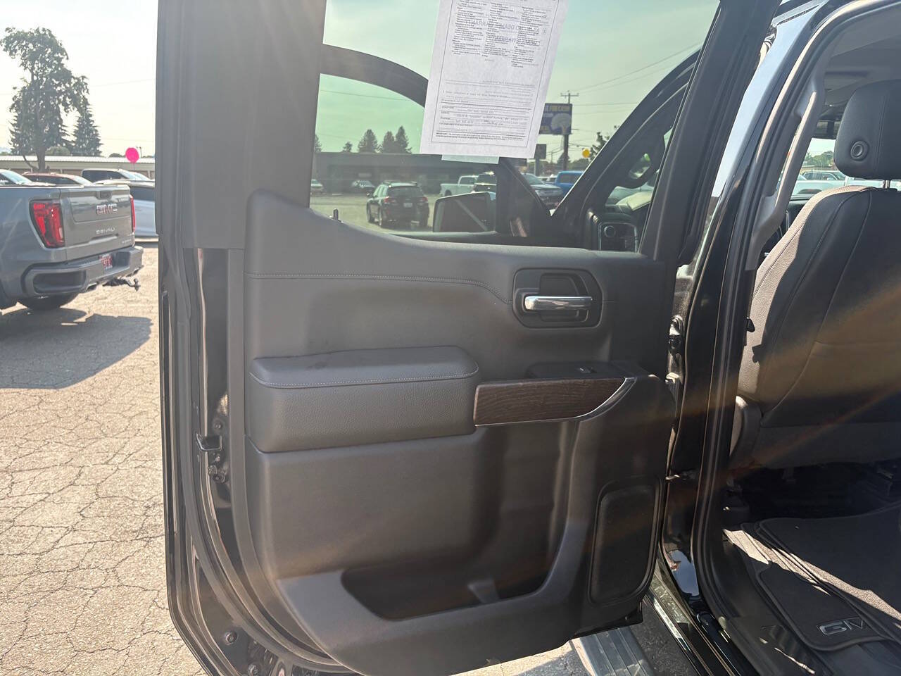 2019 GMC Sierra 1500 Denali 4x4 4dr Crew Cab 5.8 ft. SB