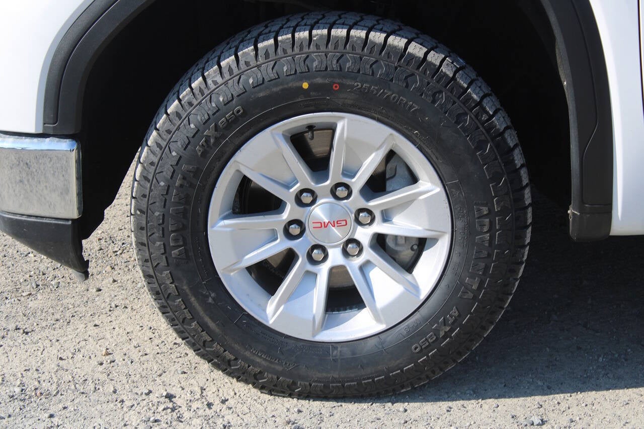 2023 GMC Sierra 1500 Pro 4x4 4dr Crew Cab 5.8 ft. SB