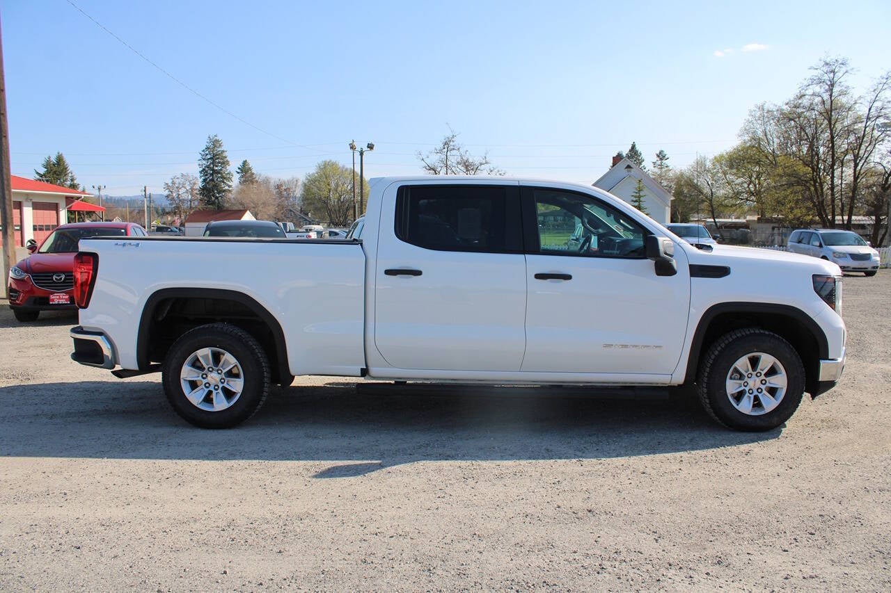 2023 GMC Sierra 1500 Pro 4x4 4dr Crew Cab 5.8 ft. SB