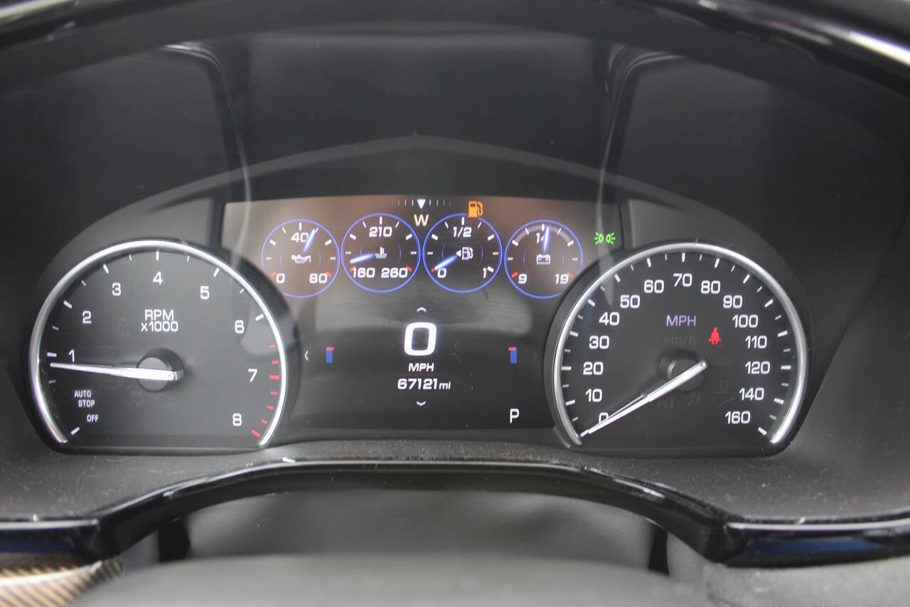 2017 Cadillac XT5 Platinum 4x4 4dr SUV