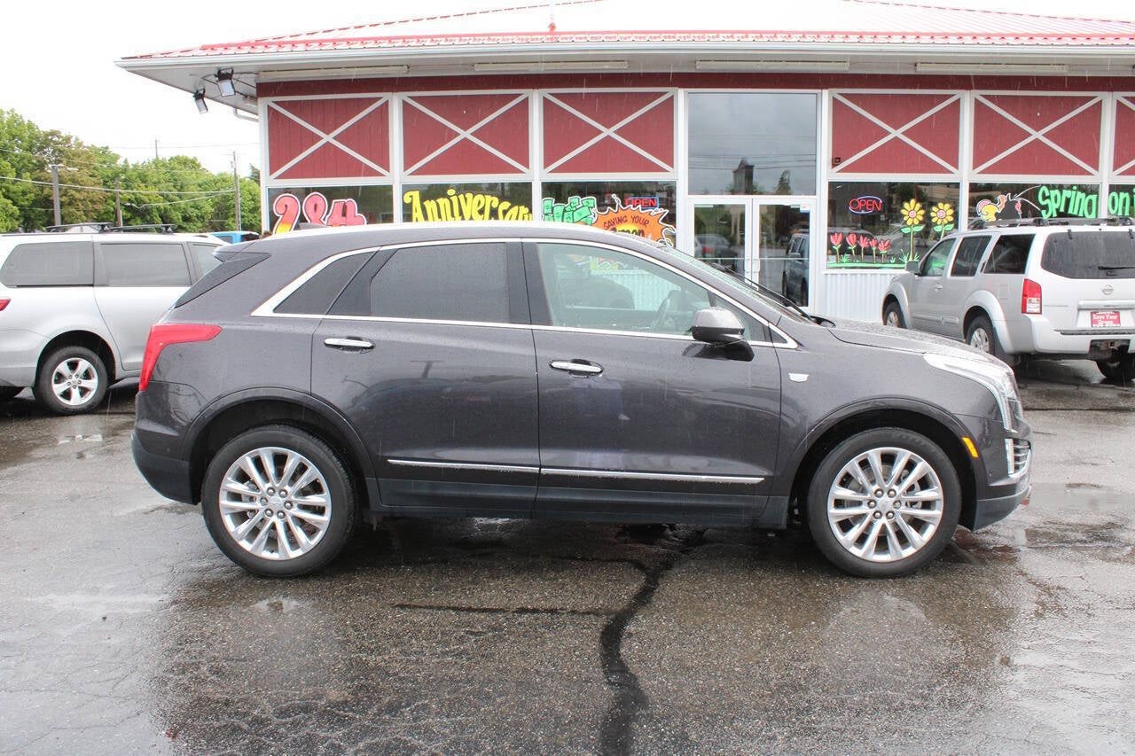 2017 Cadillac XT5 Platinum 4x4 4dr SUV