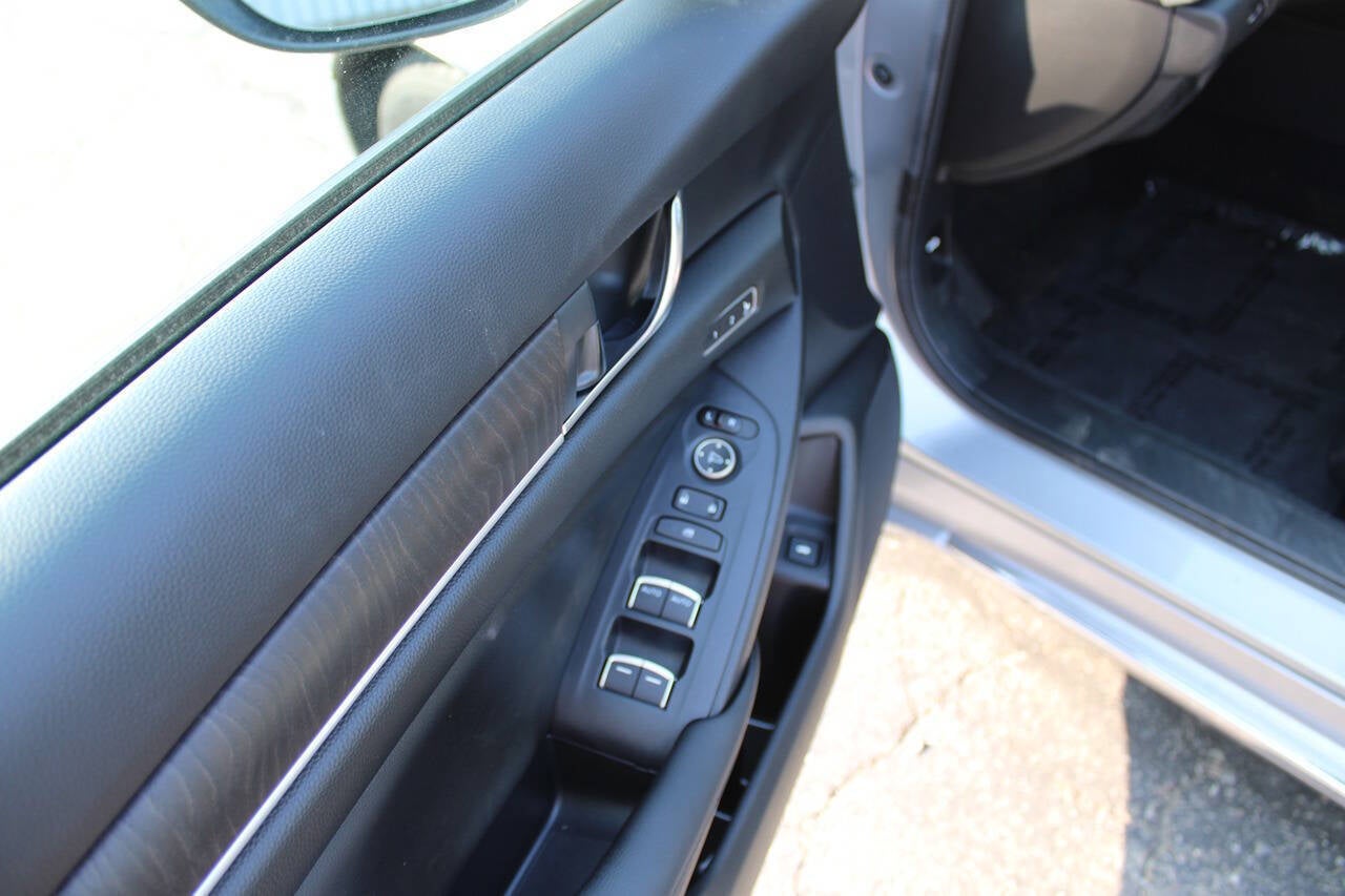 2019 Honda Accord EX L 4dr Sedan (1.5T I4)