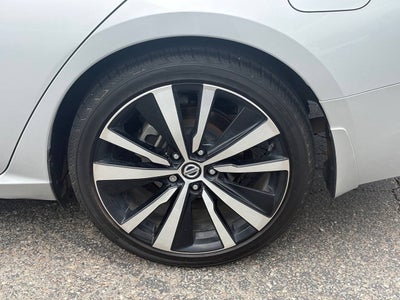 2022 Nissan Altima 2.5 SR 4dr Sedan
