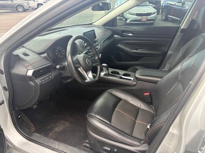 2022 Nissan Altima 2.5 SR 4dr Sedan