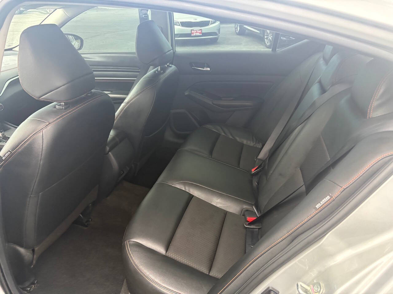 2022 Nissan Altima 2.5 SR 4dr Sedan