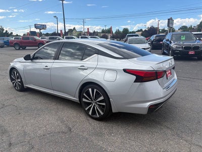 2022 Nissan Altima 2.5 SR 4dr Sedan