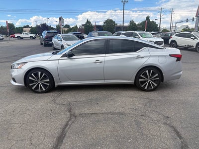 2022 Nissan Altima 2.5 SR 4dr Sedan