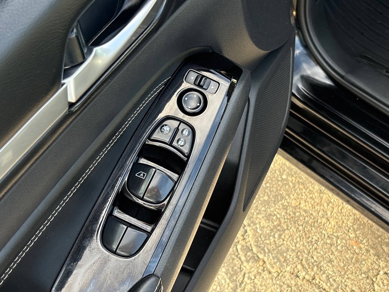 2021 Nissan Altima 2.5 SV AWD 4dr Sedan