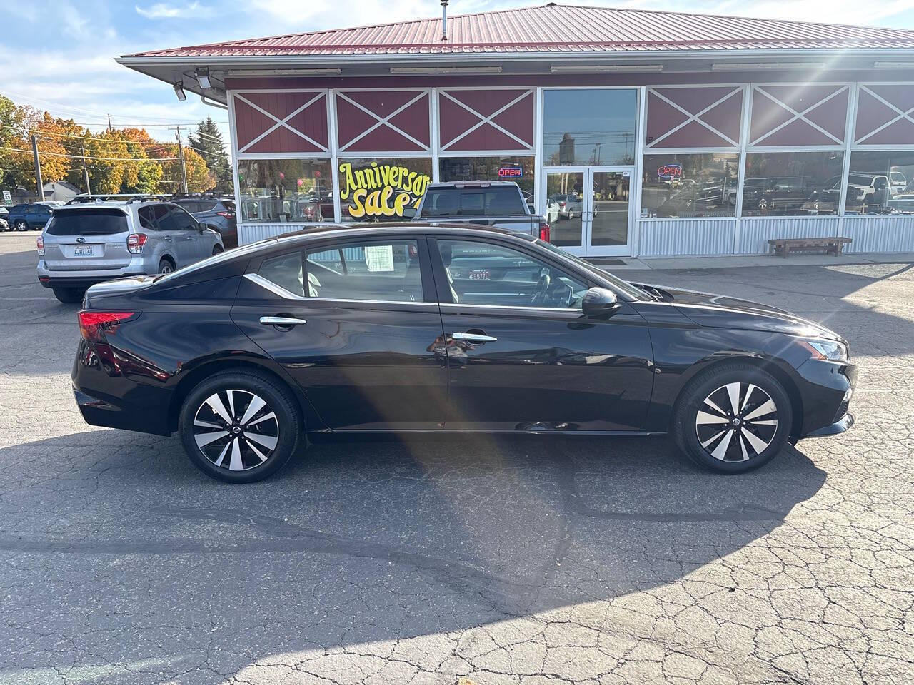 2021 Nissan Altima 2.5 SV AWD 4dr Sedan