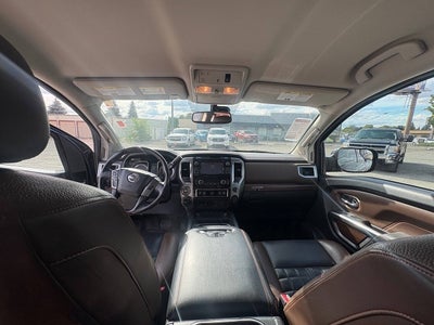 2018 Nissan Titan Platinum Reserve 4x4 4dr Crew Cab
