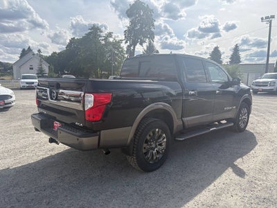 2018 Nissan Titan Platinum Reserve 4x4 4dr Crew Cab