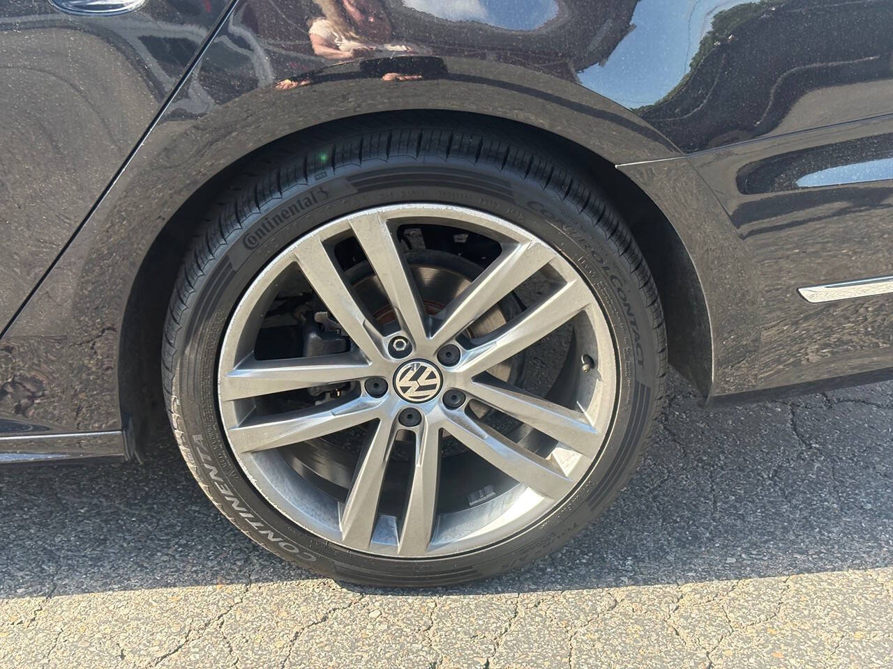 2019 Volkswagen Passat SE R Line 4dr Sedan