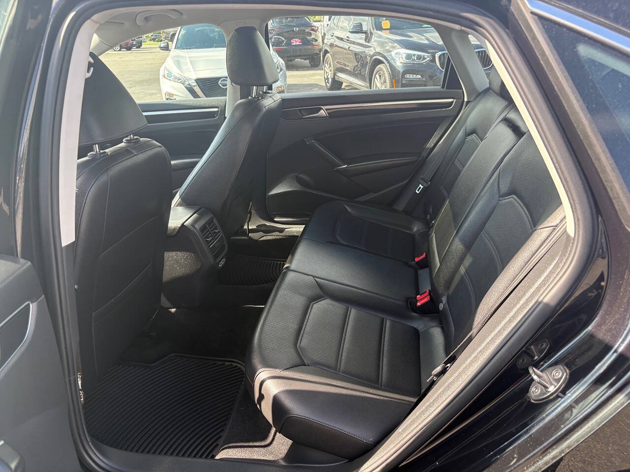 2019 Volkswagen Passat SE R Line 4dr Sedan