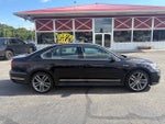 2019 Volkswagen Passat SE R Line 4dr Sedan