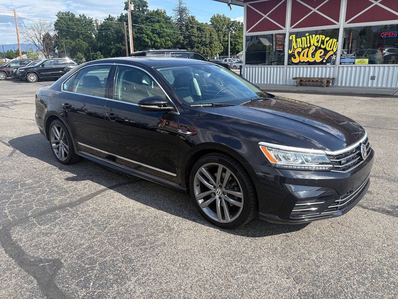 2019 Volkswagen Passat SE R Line 4dr Sedan