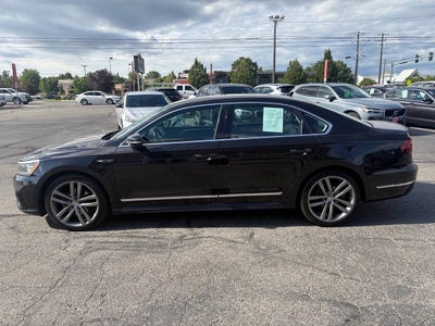 2019 Volkswagen Passat SE R Line 4dr Sedan
