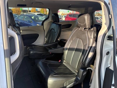 2024 Chrysler Pacifica Touring L 4dr Mini Van