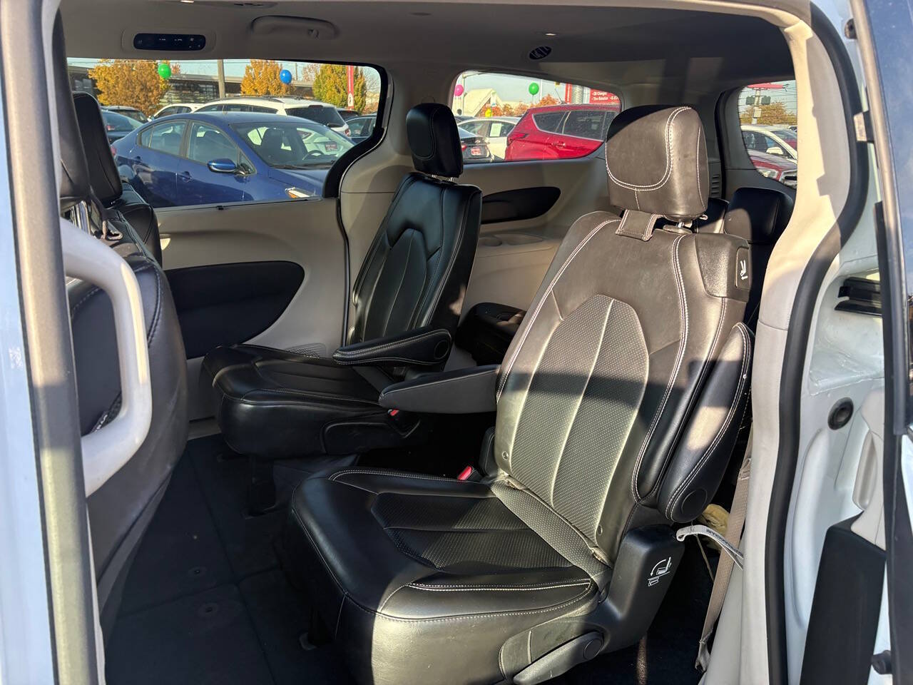 2024 Chrysler Pacifica Touring L 4dr Mini Van