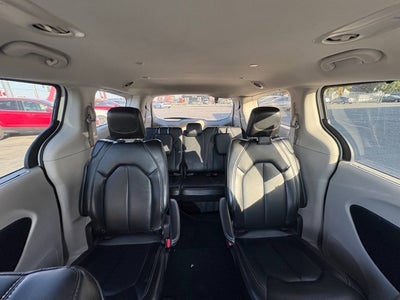 2024 Chrysler Pacifica Touring L 4dr Mini Van
