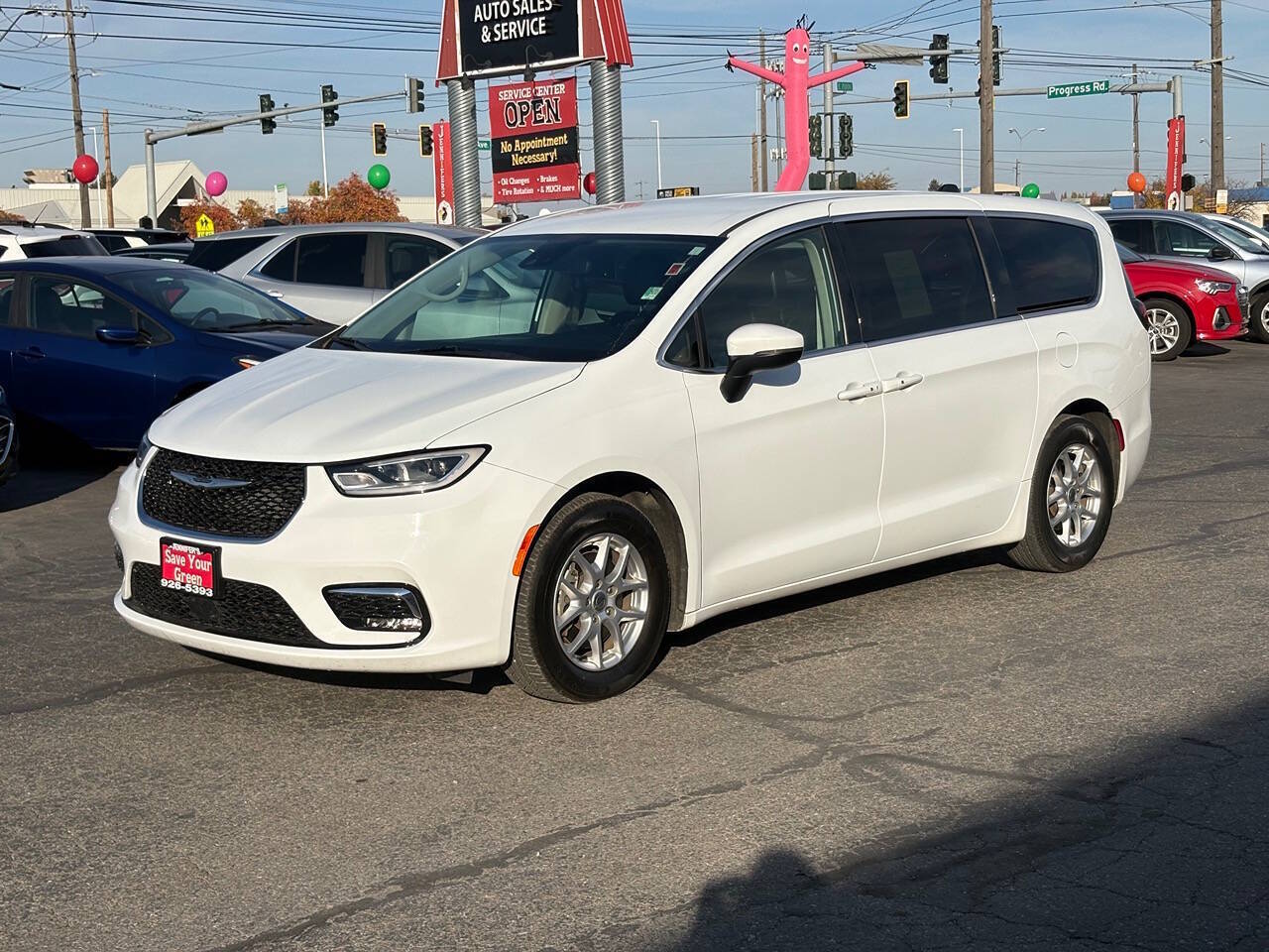 2023 Chrysler Pacifica Touring L 4dr Mini Van
