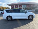 2023 Chrysler Pacifica Touring L 4dr Mini Van