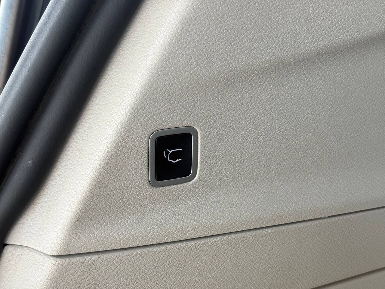 2023 Chrysler Pacifica Touring L 4dr Mini Van