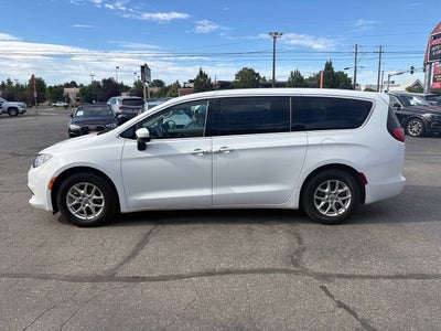 2023 Chrysler Voyager LX 4dr Mini Van