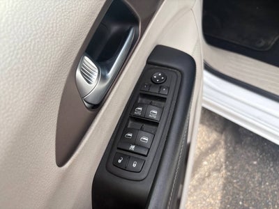 2023 Chrysler Voyager LX 4dr Mini Van
