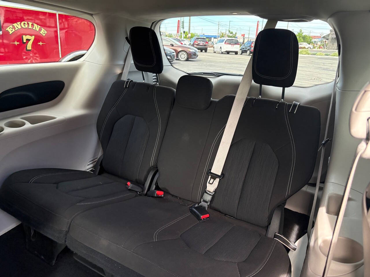 2023 Chrysler Voyager LX 4dr Mini Van