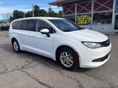 2023 Chrysler Voyager LX 4dr Mini Van