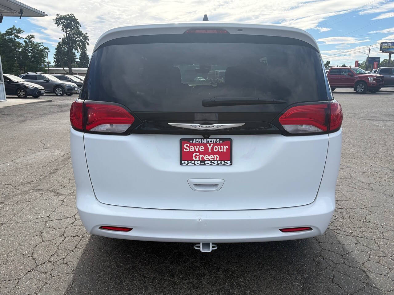 2023 Chrysler Voyager LX 4dr Mini Van