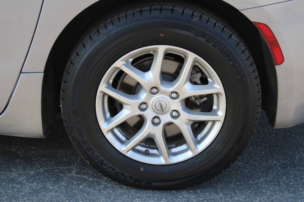 2021 Chrysler Voyager LXi 4dr Mini Van