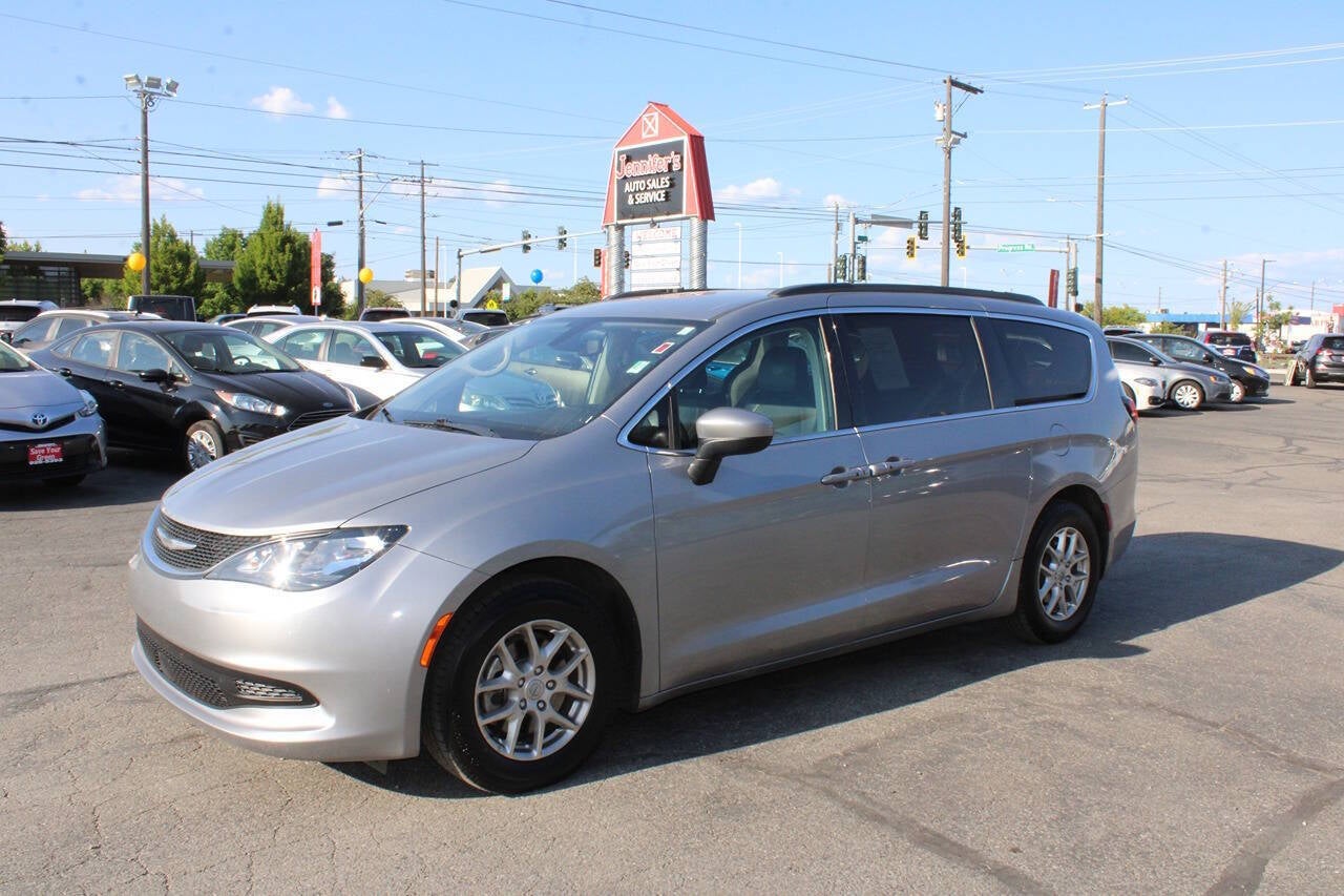 2021 Chrysler Voyager LXi 4dr Mini Van