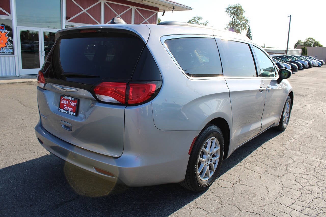 2021 Chrysler Voyager LXi 4dr Mini Van