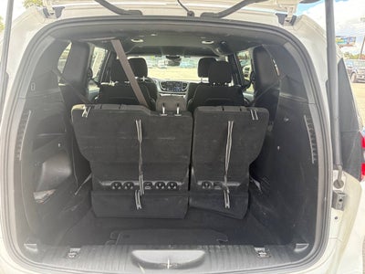 2024 Chrysler Pacifica Touring 4dr Mini Van