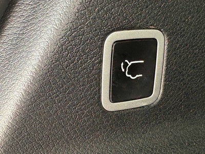 2024 Chrysler Pacifica Touring 4dr Mini Van